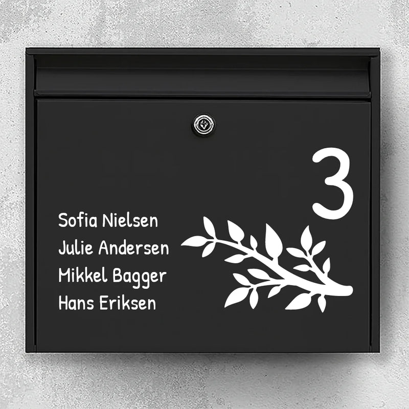 Brievenbussticker - takmotief met huisnummer & namenlijst