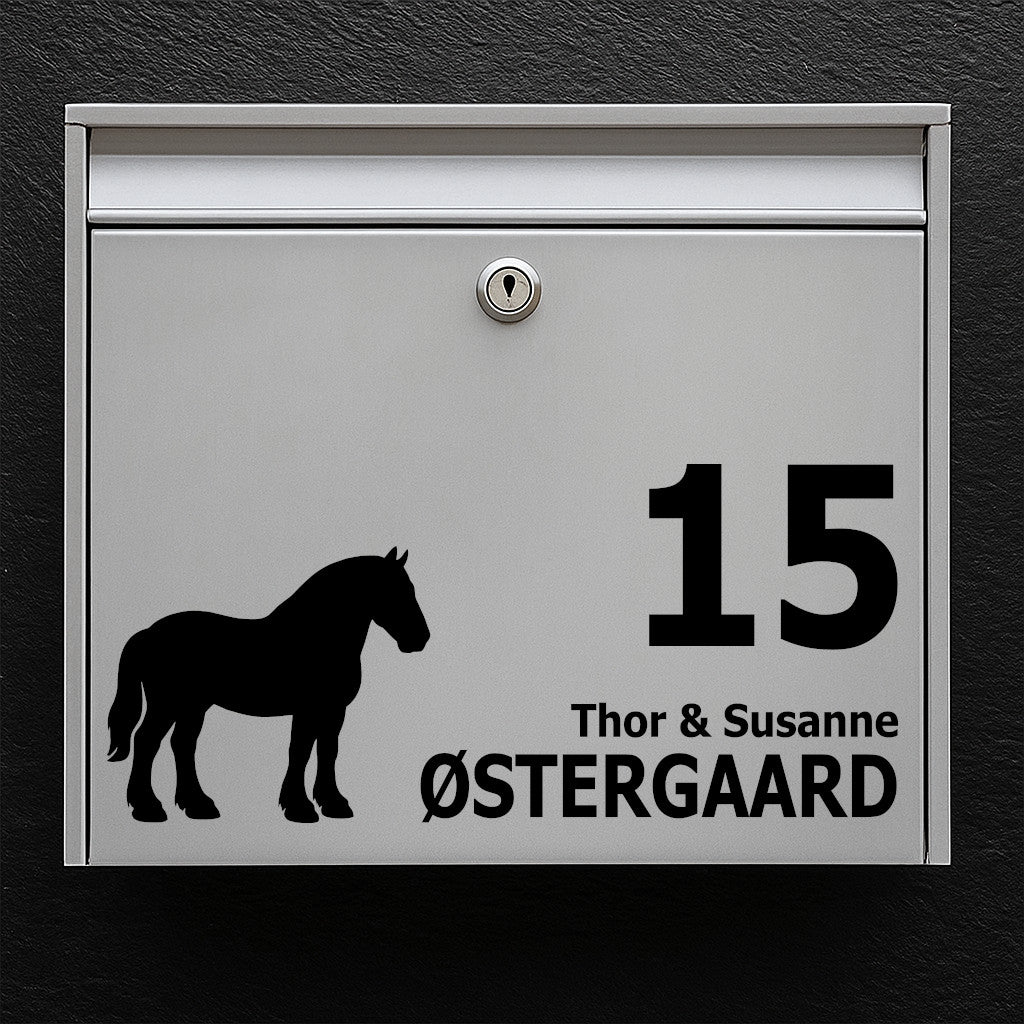 Naamplaatje voor brievenbus - paardenmotief: Belgisch - naam en huisnummer personaliseren - robuuste buitensticker