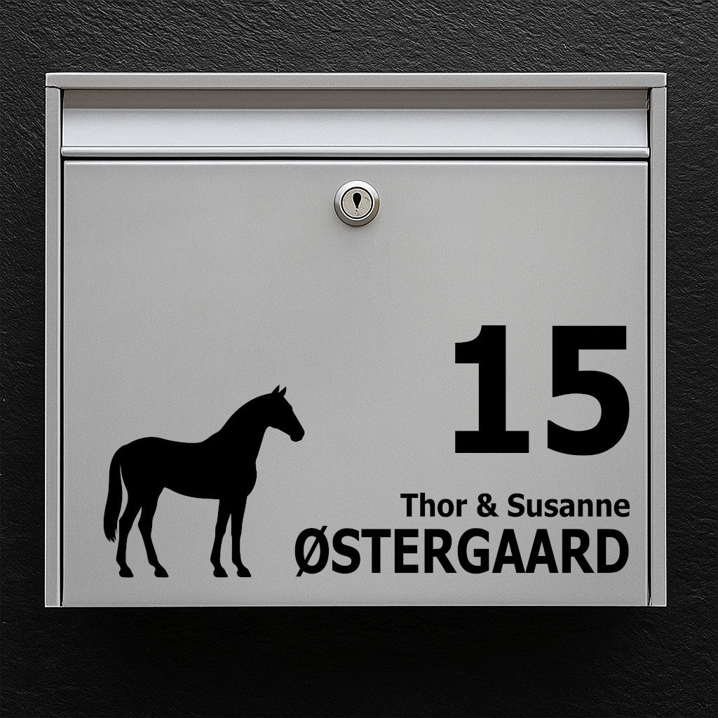 Naamplaatje voor brievenbus - paardenmotief: Holsteiner (Holsteiner) - naam en huisnummer personaliseren - robuuste buitensticker