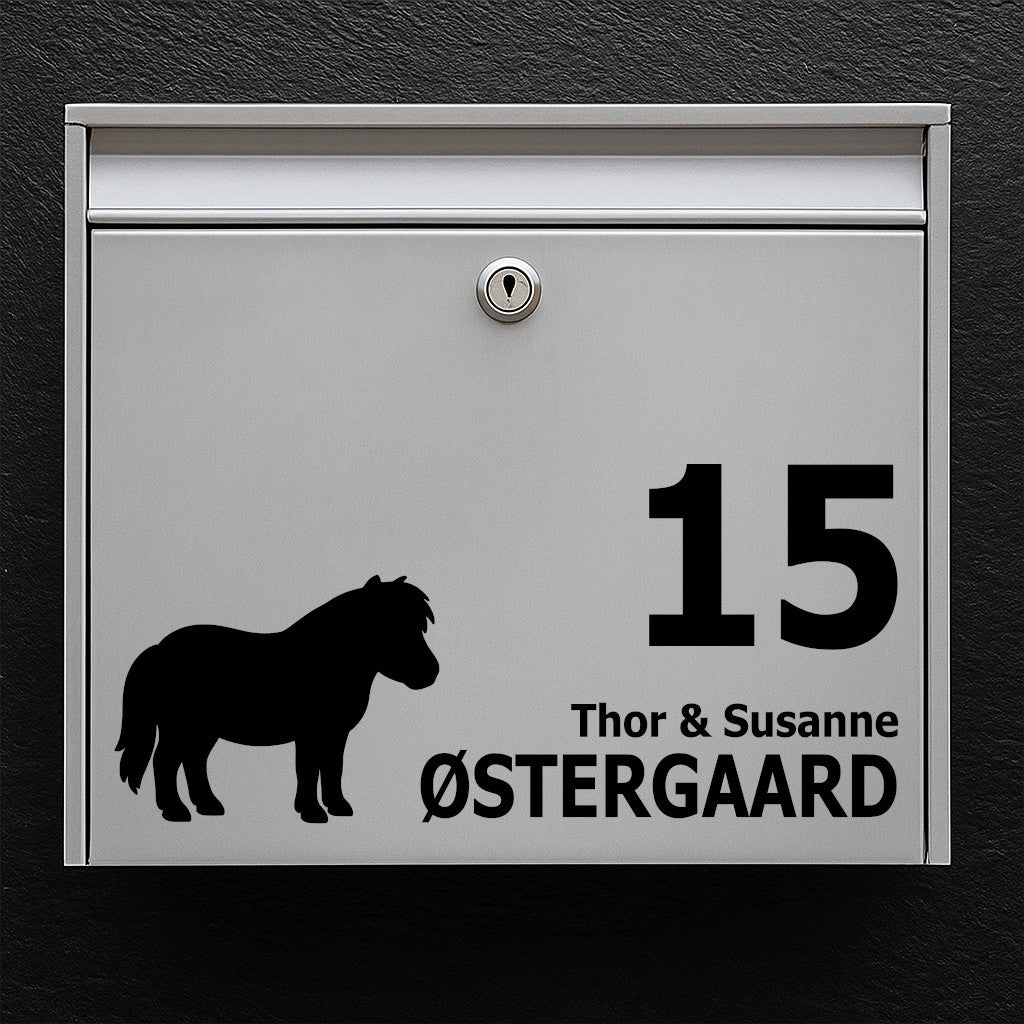 Naamplaatje voor brievenbus - paardenmotief: Shetlandpony - tekst aanpassen in meerdere regels - robuuste buitensticker