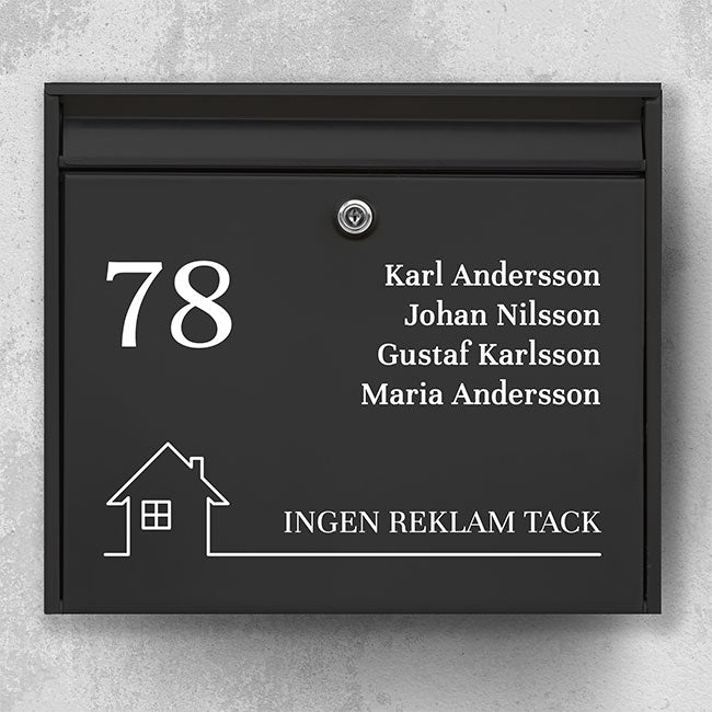Klassieke brievenbussticker – nummers aan de linkerkant, duidelijke namenlijst en onderste veld met “Geen reclame a.u.b.” – robuuste buitensticker
