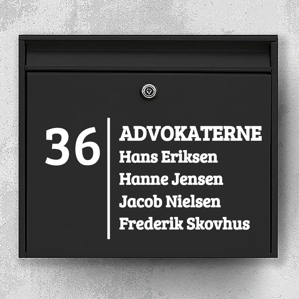 Brievenbussticker - bedrijfsnaam met groot nummer & namenlijst