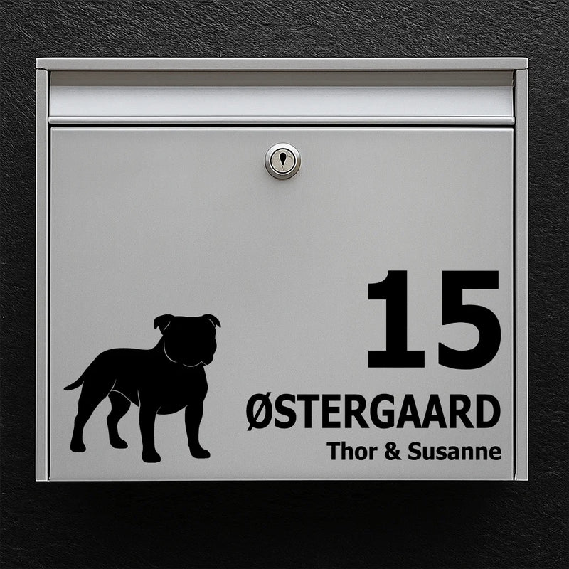 Brievenbussticker met Staffordshire Bull Terrier 